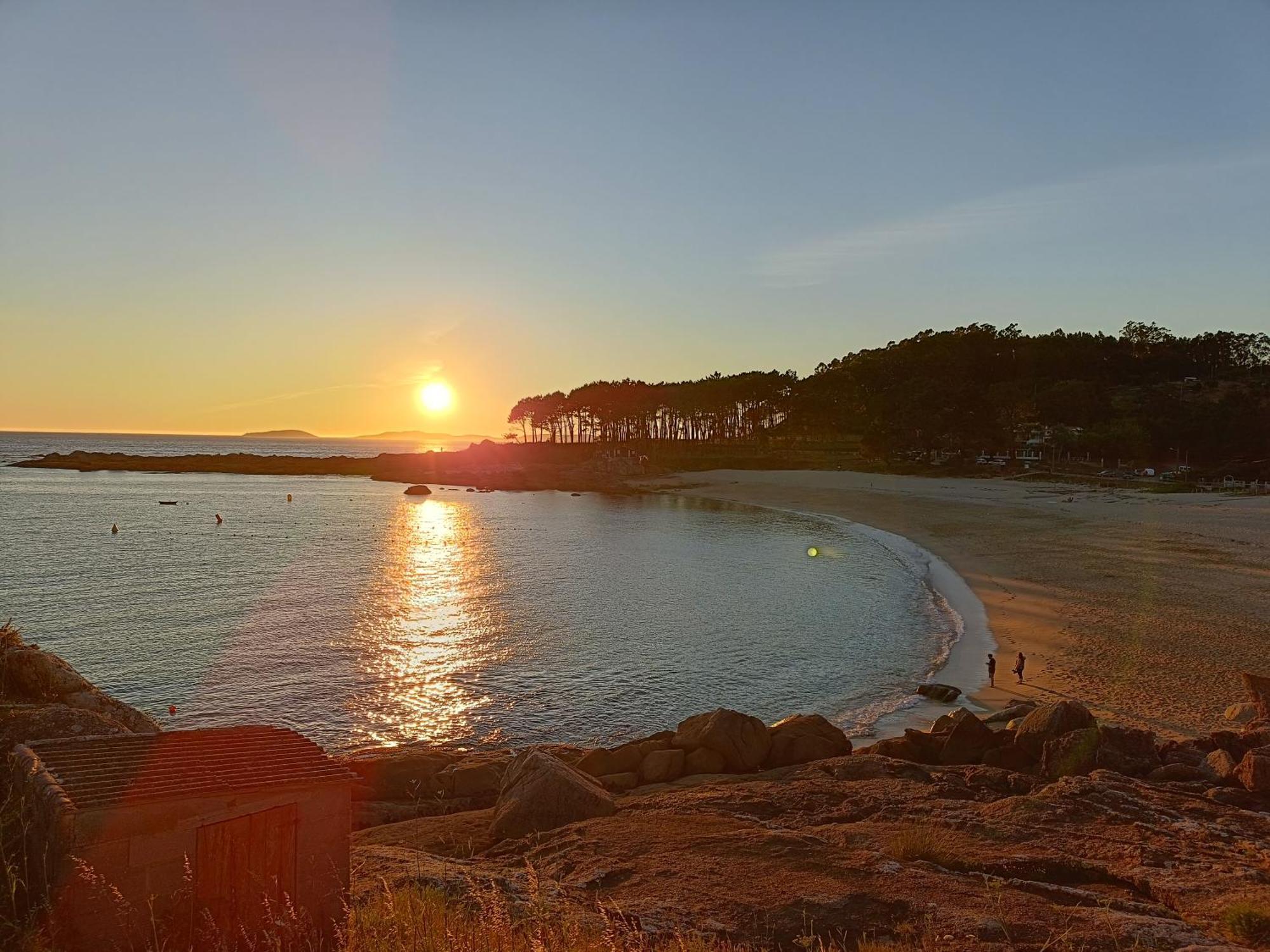 Piso Vacacional En La Playa De Rodeira Apartman Cangas do Morrazo Kültér fotó